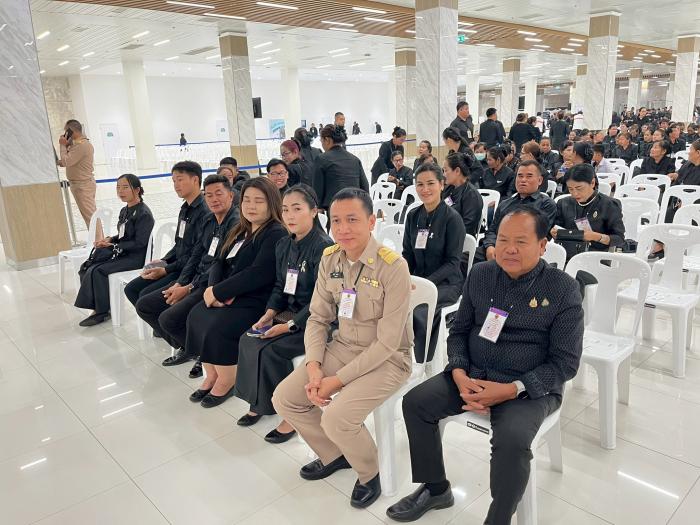 เข้ากราบถวายบังคมพระบรมศพ สมเด็จพระนา...