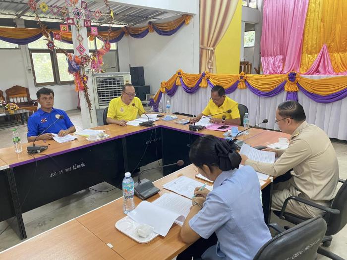 ประชุมคณะกรรมการบริหารกองทุนหลักประกันสุขภาพเทศบาลตำบลเปือยน้อย ครั้งที่1 / 2568